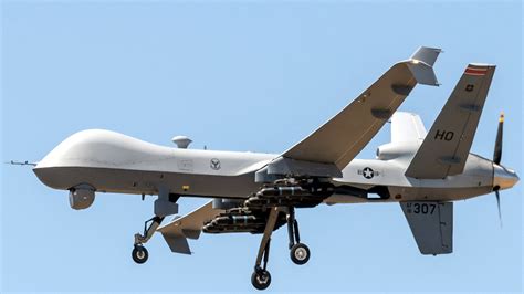 MQ9 Reaper: इस ड्रोन से हुआ अल जवाहिरी पर वार, 25 हजार फीट की ऊंचाई से ...