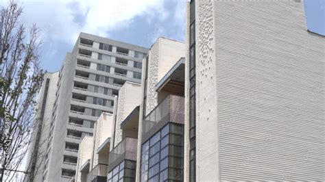 Residential 的图像结果