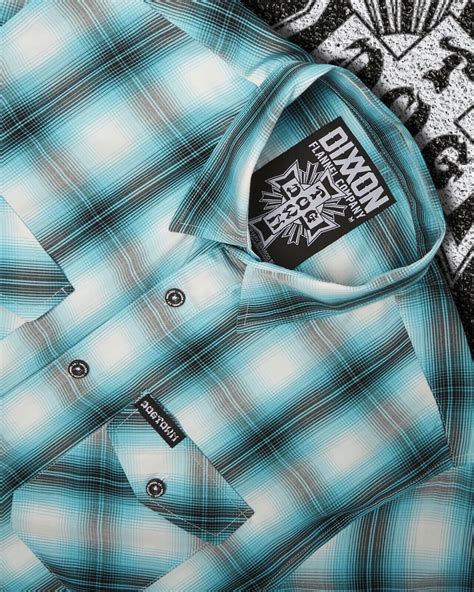 NWT Dixxon Flannel Dogtown Bamboo Blue Plaid Short Sleeve Shirt Small | eBay