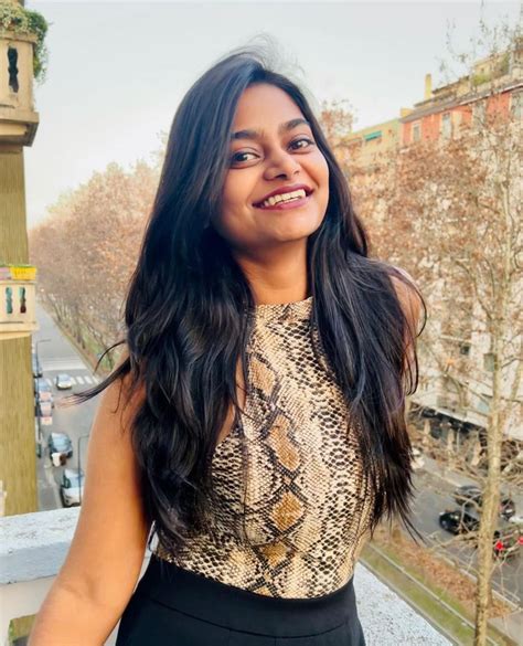 Menstrual Pain Relief Roll-On – India Hemp Organics