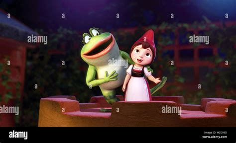 GNOMEO & JULIET, (aka GNOMEO AND JULIET), from left: Nanette (voice ...