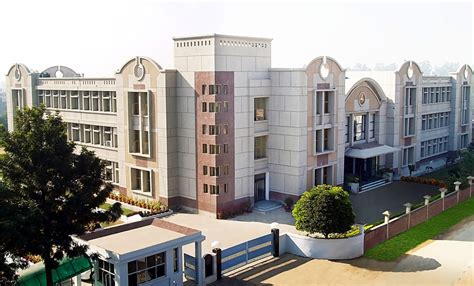 DAV PUBLIC SCHOOL, URBAN ESTATE,KURUKSHETRA, HARYANA,136118