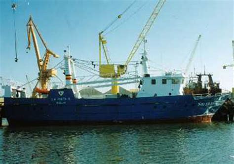 LA PINTA R, Fishing Vessel - Details and current position - IMO 9225823 ...