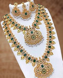 JANAVI Alloy Gold-plated Green Jewellery Set Price in India - Buy ...