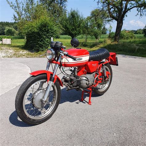 Harley davidson. Aer Macchi 1970 250cc Ala verde | BRITISH Only Austria ...