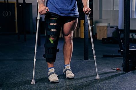 Lower limb support Images - Free Download on Freepik