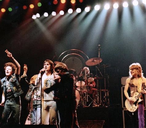 Ozzy Osbourne with his first wife Thelma Riley in the early 70s : r ...