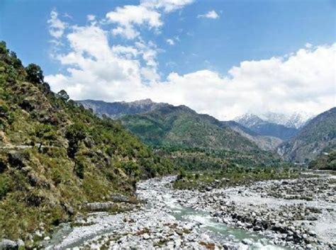 हिमाचल बजट : मिलेगा रोजगार; पर्यटन को उड़ान, तर होंगे खेत