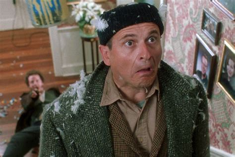 Kristin Minter Home Alone