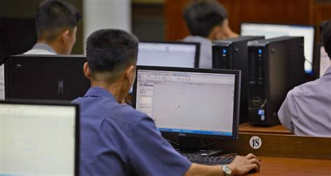 North Korea Computer Lab 的图像结果