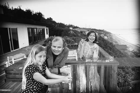 Quintana Roo Dunne, John Gregory Dunne, Joan Didion at their Malibu ...
