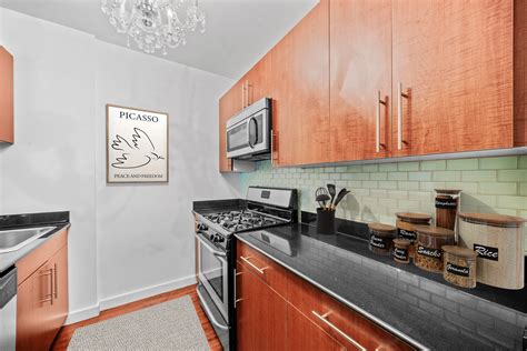100 John Street #1813 in Financial District, Manhattan | StreetEasy