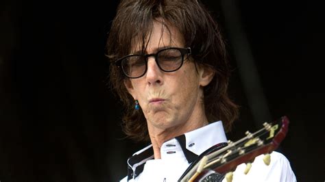 Ric Ocasek, Lead Singer of The Cars Dies : r/Music