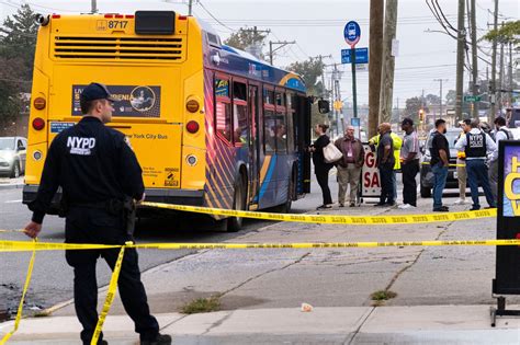 Teen Charged With Murder in Stabbing of 13-Year-Old on Staten Island ...