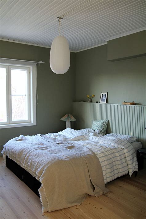 Unusual DIY Headboards 的图像结果