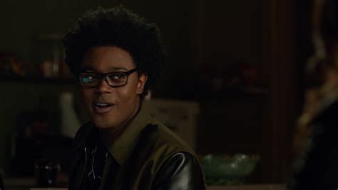 Arrow Season 6 Image | Fancaps