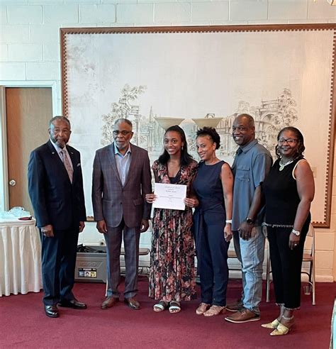 A Tradition of Giving: Rutledge and Bigham Mortuary awards scholarships ...