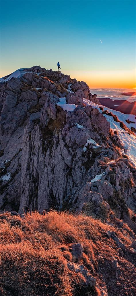 10 Depth of Field Wallpapers for iPhone 14 - iNEWS