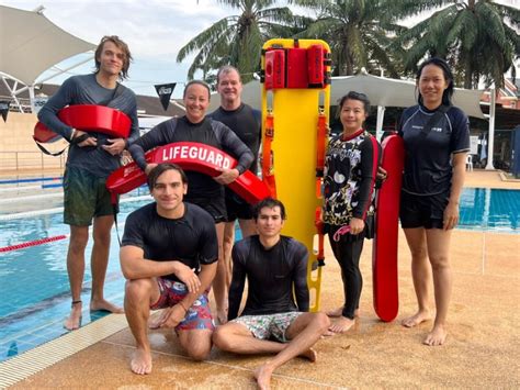Lifeguard Training Course 的图像结果