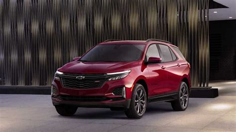 Novo Chevrolet Equinox estreará em 2024 com base mais refinada do Tracker