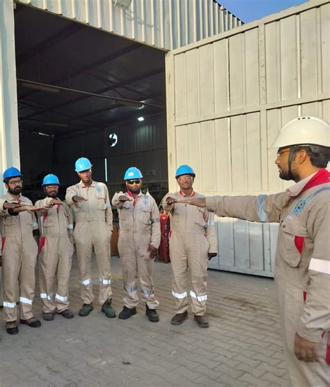 Safety Pledge Sample 的图像结果