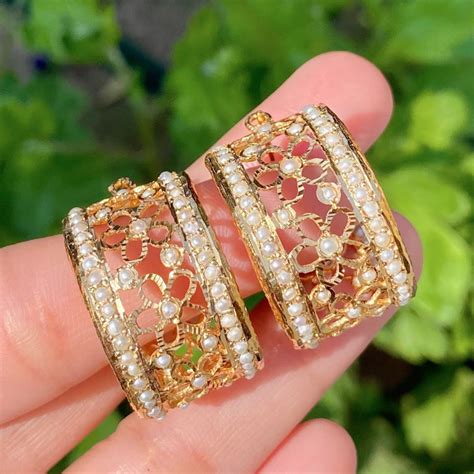 Pearl Necklace Set in 925 Silver SNS 097