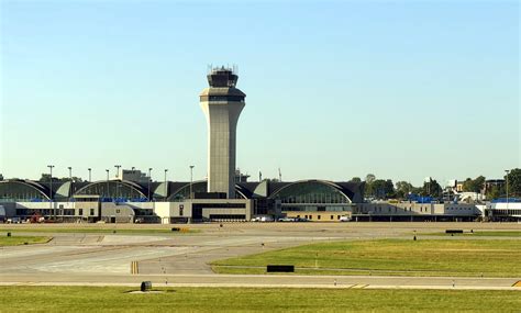 USDOT Secretary Reveals Plan To Increase Hiring Of Air Traffic Controllers