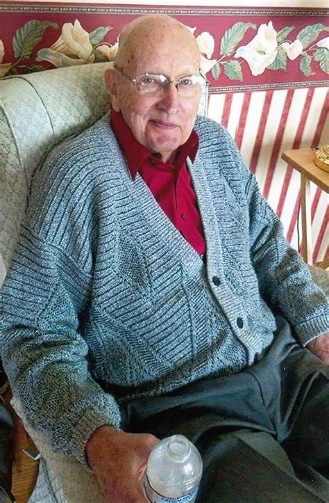 Robert "Bob" Thomas - 2017 - Craig K. Kempf Funeral Home, Inc.