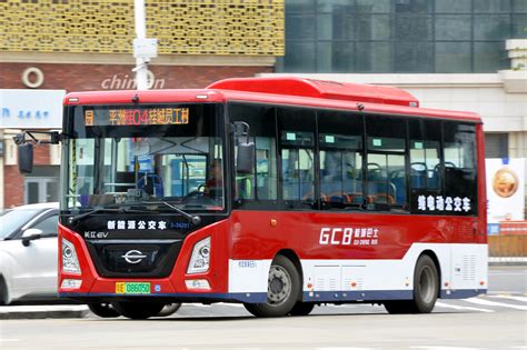 推出网约公交、购置全景天窗双层巴士……冰城公交将有新服务