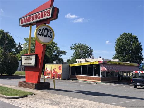 Zack's Hamburgers Closing After 46 Years In Charlotte - WCCB Charlotte