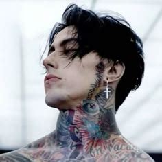 Ronnie Radke | Ronnie radke, Falling in reverse, Just beautiful men