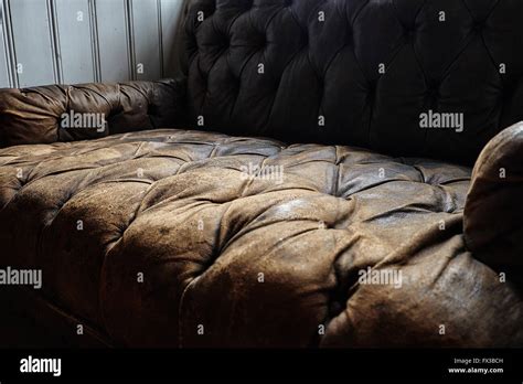 Used Leather Sofa 的图像结果