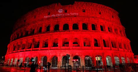 Pakistan’s blasphemy law: Rome’s Colosseum lit red to protest against ...