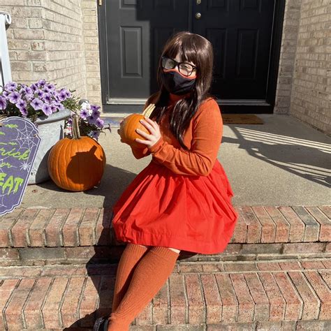 Velma Dinkley Costume