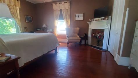 THE PEPPERBERRY INN (Elizabeth City) - B&B Reviews & Photos - Tripadvisor