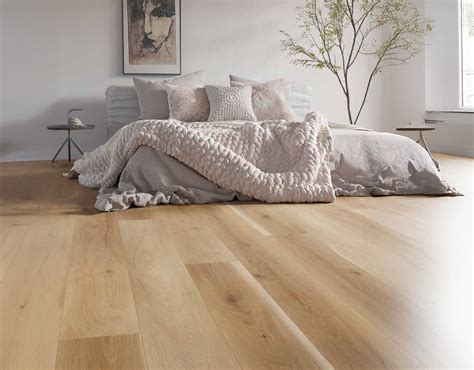 Clemson – Bear Mountain Flooring