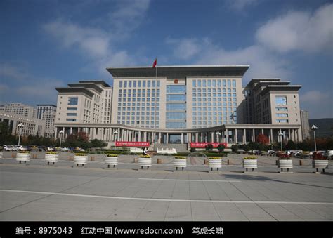 房讯简报：上半年杭州写字楼租金小幅攀升 空置率平稳-房讯网