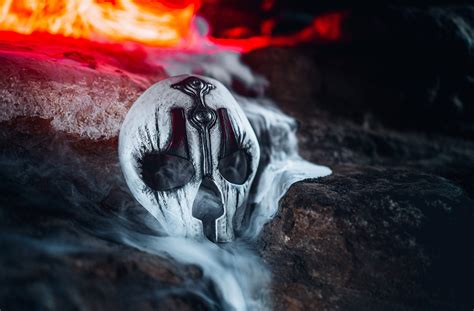 Sith Lord Darth Nihilus’s Mask – Dantes Workshop
