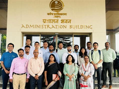 IIM Mumbai - Certificate Course in Shipping Logistics and Supply Chain ...
