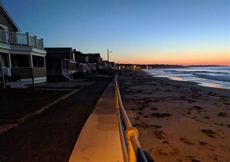 High tides splashed over Long Beach seawall – Good Morning Gloucester