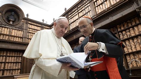 Vatican Library invites world's scholars to read, contribute to new journal