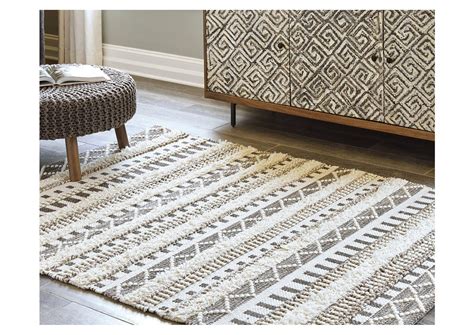 Karalee 8' x 10' Rug