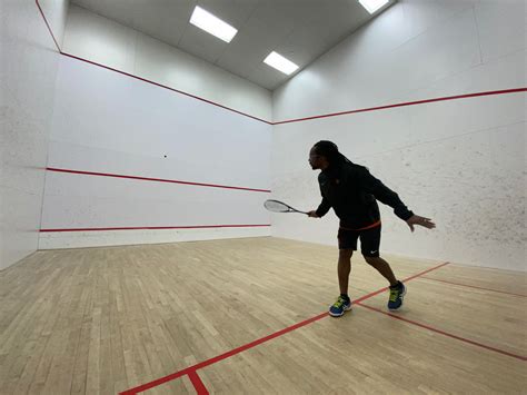 Where to Find Squash Courts in Chicago - Lakeshore Sport & Fitness