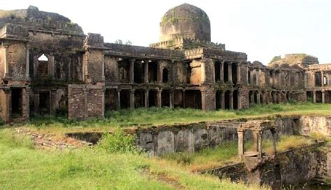 6 Most Beautiful Tourist Attractions To Visit in Bhopal - lifeberrys.com