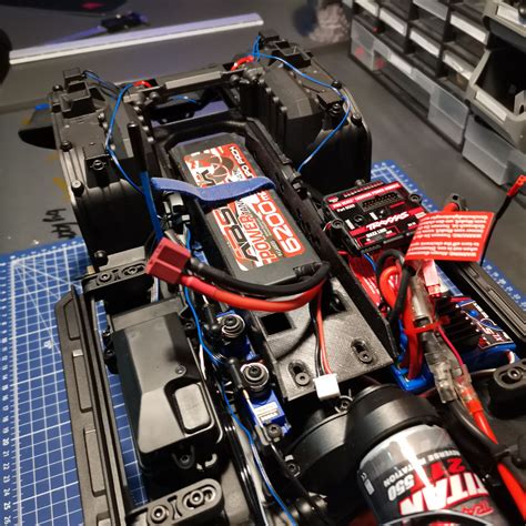 Archivo STL TRX4 battery tray low CG TRX4 for lift kit traxxas・Modelo para descargar e imprimir ...