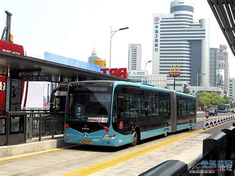 9月29日12时起，三亚全面恢复公共交通运营