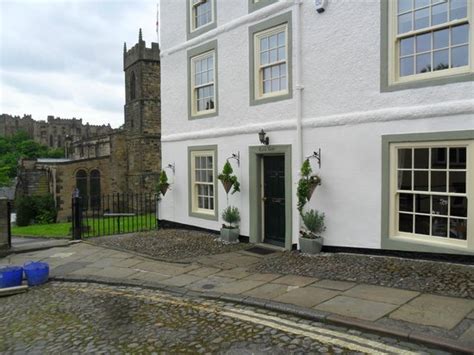 CASTLE VIEW GUEST HOUSE (Durham) - B&B Reviews, Photos, Rate Comparison ...