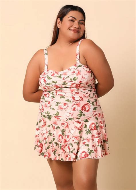 Buy Plus Size Swimwear Online in India – WomanLikeU