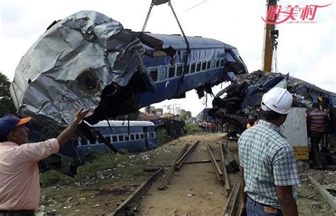 印度北方邦火车脱轨 数人伤亡现场触目惊心事故全程曝光 - 趣事 - 唯美村