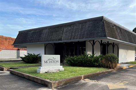 MK Dixon Funeral Home | Baldwin, LA